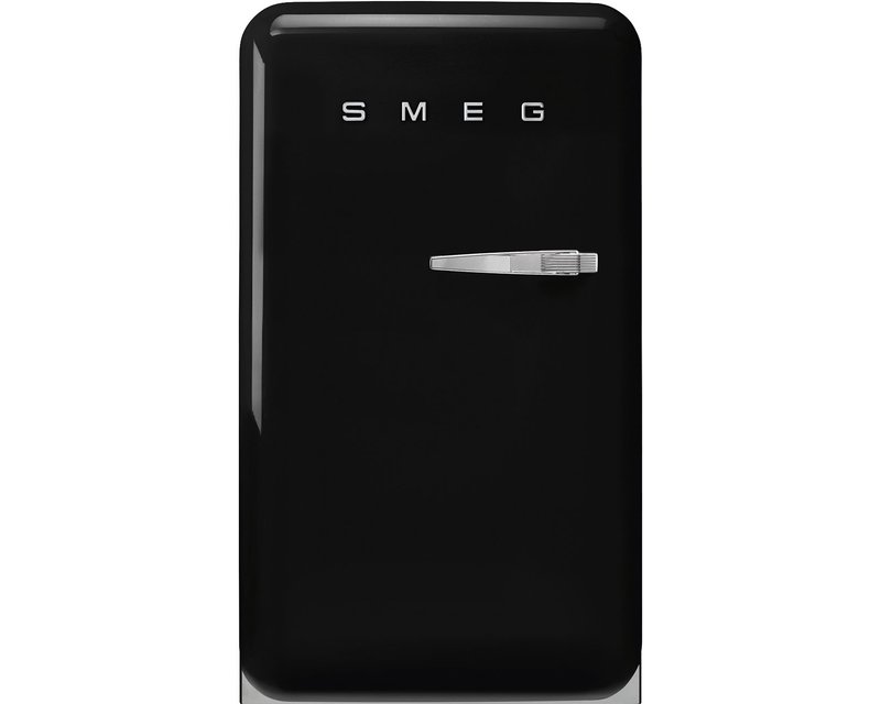 Productfoto van de zwarte Smeg FAB10HLBL6 enkeldeurskoelkast